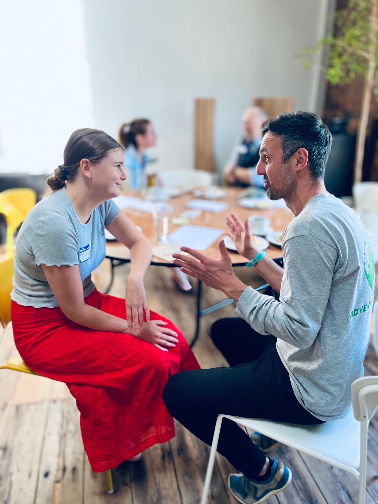 Focused mentoring conversation at a roundtable session